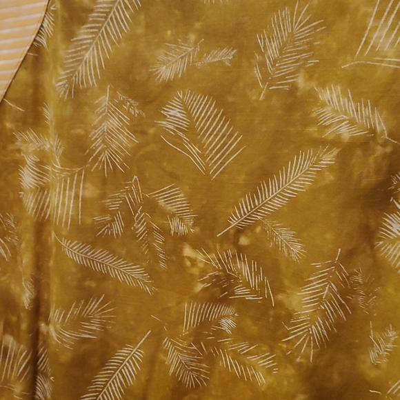 Yellow dress - Picture 3 of 5